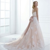 Atelier Aimee เปิดกลับชุดแต่งงาน