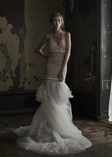 ชุดแต่งงานตรงไปตรงมาจาก VeraWang