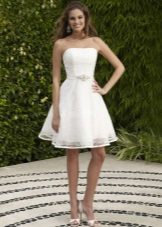 Short openwork wedding dress for the beach
