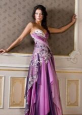 Oksana Mucha's gray dress