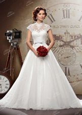 ชุดแต่งงานจาก Bridal Collection 2014 ปิดแล้ว