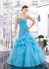Váy cưới nàng tiên cá với tông màu xanh