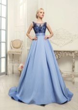 Váy cưới màu xanh của Naviblue