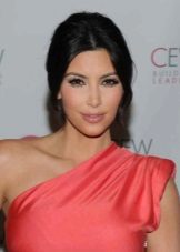 Coral Dress Makeup