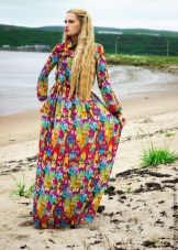Multicolored dress with long sleeves