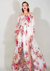 Magdamit ng floral print na may mahabang sleeves