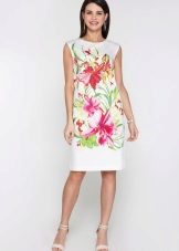 Magdamit ng floral print para sa bawat araw