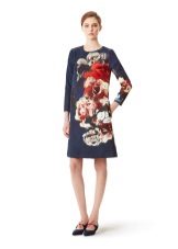 Silk dress ni Carolina Herrera na may malaking naka-print