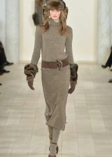 Knitted dress case
