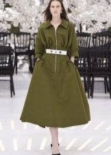 Dress a-silhouette shirt