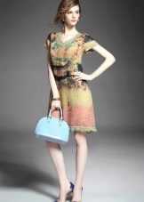 Váy lanh đầy màu sắc