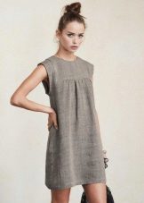 Đầm ngắn màu xám
