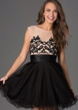 Dress with lace on the corset