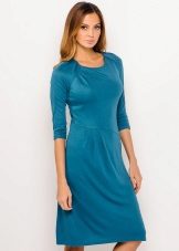 เดรสแขน Raglan สามส่วน