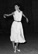 Áo sơ mi Audrey Hepburn
