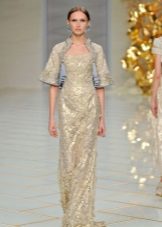 bolero sa ilalim ng baroque dress