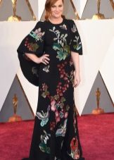 Flower dress na may pulang karpet Oscar
