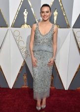 Daisy Ridley sa Chanel sa Oscars 2016
