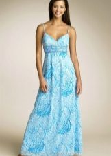 váy làm bằng calico với trang trí dân tộc