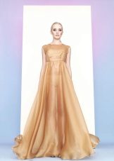 váy organza vàng