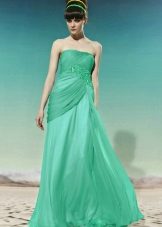 váy dạ hội màu xanh lá cây