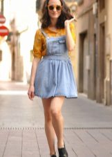 Malinaw na damit para sa denim sundress dress