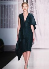 Blue shoes to the green dress
