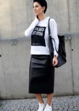 medium-sized na sport skirt