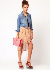 Chiffon skirt na may tren