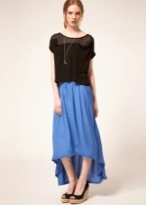 Blue skirt na may tren