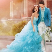 ชุดแต่งงานสีฟ้ากับชุดเจ้าบ่าว