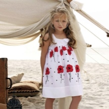 Summer dress para sa mga batang babae