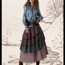 layered skirt na may frill