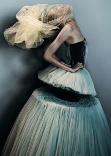 Váy cưới Viktor & Rolf