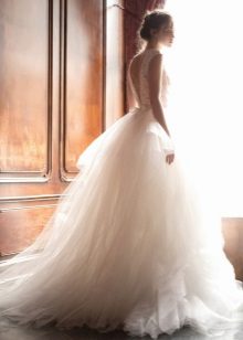 ชุดแต่งงานของ tulle