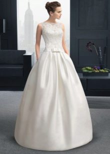 Váy cưới lộng lẫy từ Rosa Clara