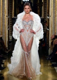 ชุดแฟรงค์จาก rhinestones แต่งงาน Zuhair Murad