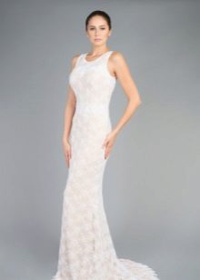 Lace evening dress to the floor
