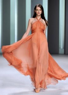 Chiffon evening dress with bare shoulders