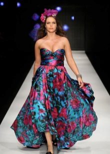 Elegant color dress for full