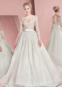 ชุดแต่งงานสุดหรูจาก Zuhair Murad