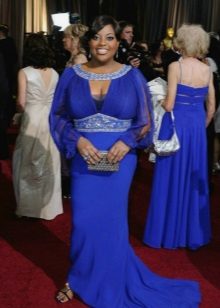 Dress evening with a deep neckline for full