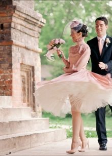 Wedding dress in retro style