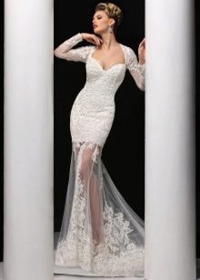 Váy cưới nàng tiên cá với váy trong suốt