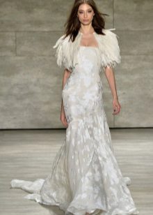 Feather bolero for an evening dress