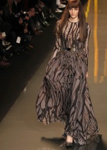 Brown dress