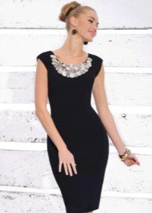 Chanel dress dekorasyon