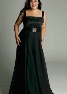 Long in the dress on the straps for full