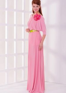Pink dress with bat sleeve