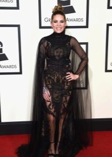 Grammy - 2016 damit sa istilo ng hubad